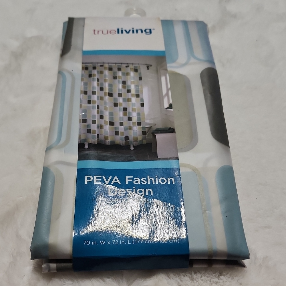 SHOWER CURTAIN  PEVA FASHION  DESIGN.  NEW.
